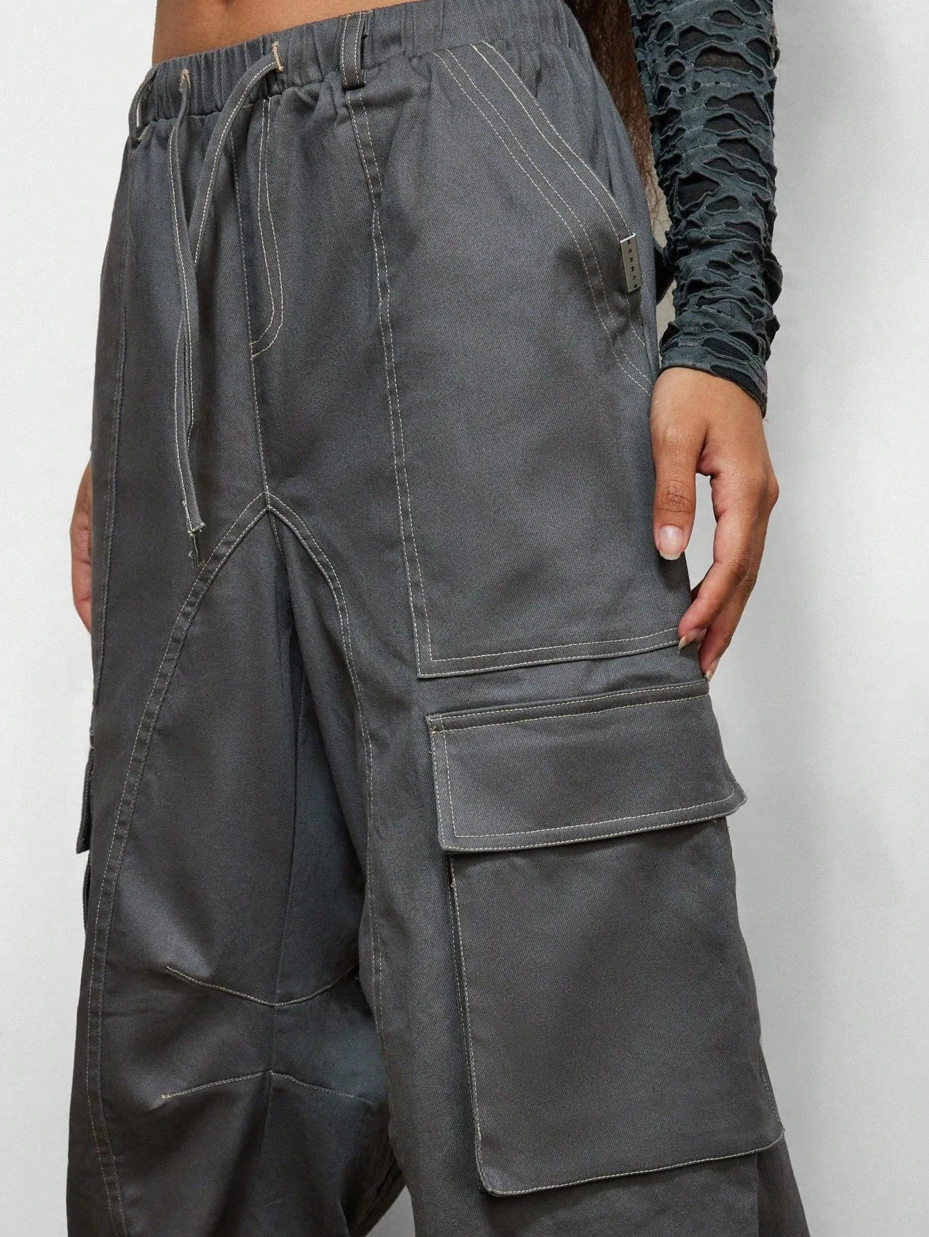 SUMWON WOMEN Loose Fit Adjustable Cargo Pant
